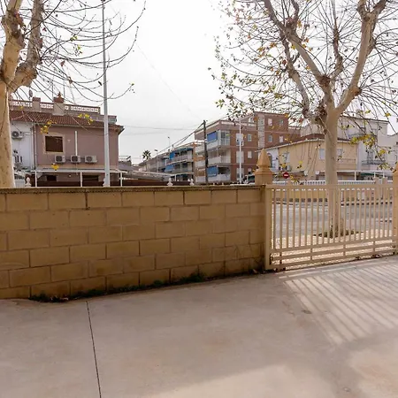Rentafive Parking Reformada Terraza Apartment
