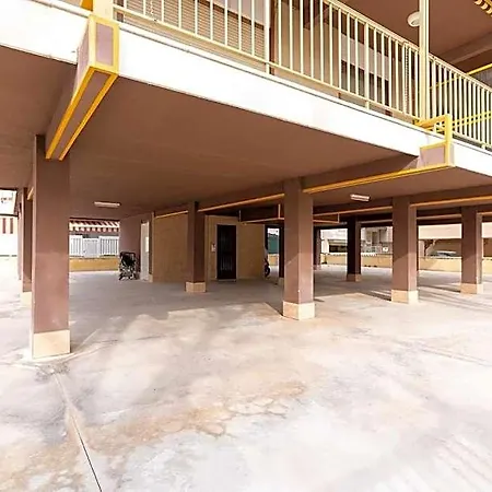 Rentafive - Parking - Reformada - Terraza Santa Pola