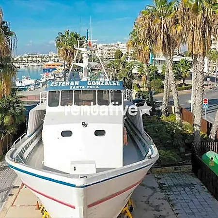 Rentafive - Parking - Reformada - Terraza Lägenhet