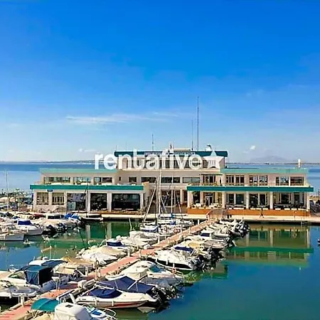 Rentafive - Parking - Reformada - Terraza