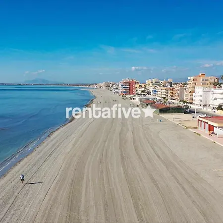 Rentafive - Parking - Reformada - Terraza Apartment
